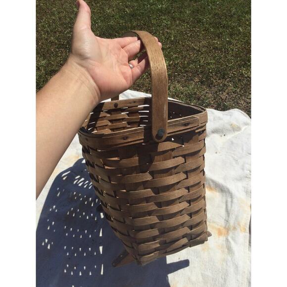 Wicker basket bathroom organizer magazine holder blanket handle farmhouse rustic - Picture 2 of 12